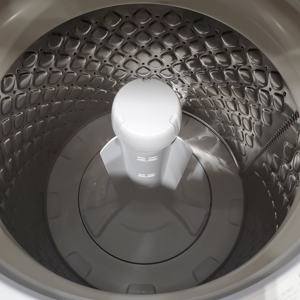 Pictures of Frigidaire Electric Washer/Dryer Laundry Center - 3.9 Cu. Ft Washer and 5.5 Cu. Ft. Dryer FLCE7522AW - Scratch & Dent (Minor) - Neu Appliance Outlet - Discount Appliance Outlet in Austin, Tx
