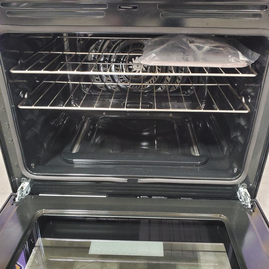 Frigidaire Stainless Steel Gas Range with Air Fry and Five Burner Cooktop 17SD096 - FCRG3083AS - Scratch & Dent (Minor)