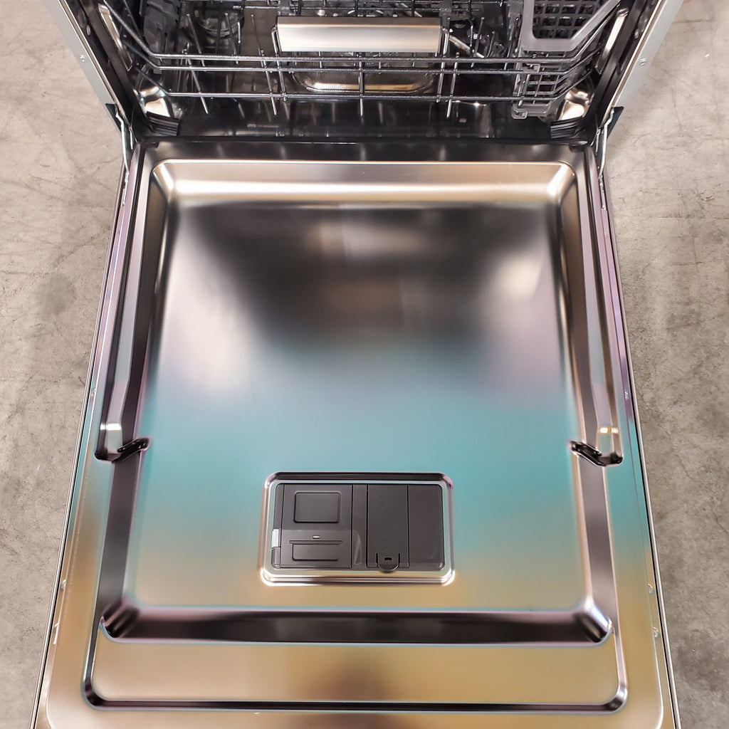 Pictures of JennAir 24" RISE™ Fully Integrated Dishwasher with 3rd Level Rack with Wash JDAF5924RL - Open Box - Neu Appliance Outlet - Discount Appliance Outlet in Austin, Tx