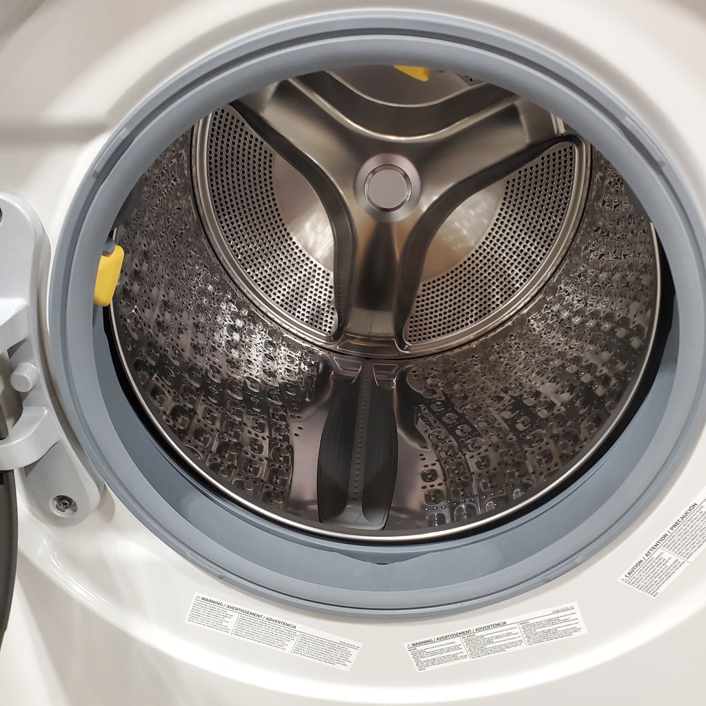 Pictures of Samsung Bespoke 5.3-cu ft Capacity Ivory Vented All-In-One ENERGY STAR Certified Washer Dryer Combo 4SD331 - WD90F53AVY - Open Box - Neu Appliance Outlet - Discount Appliance Outlet in Austin, Tx