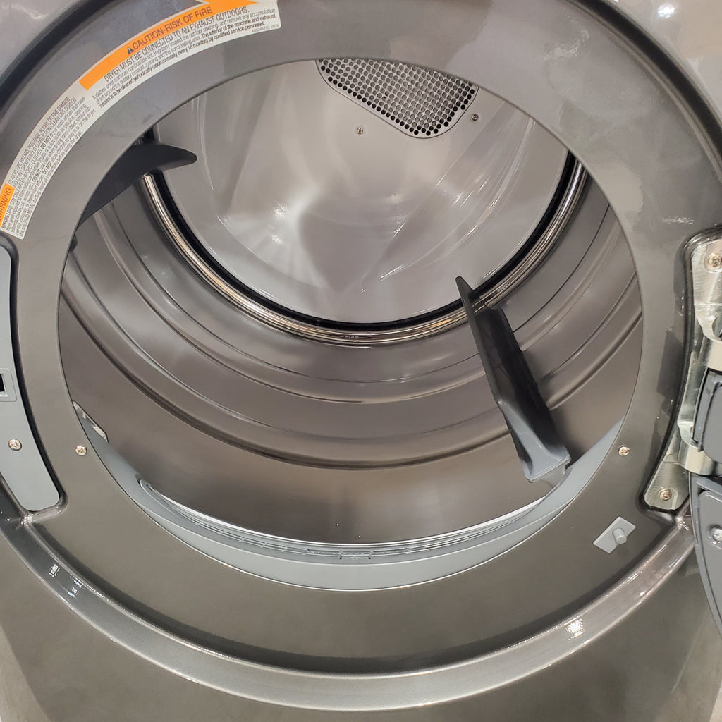 Pictures of Electrolux Titanium 600 Series Electric 8.0 Cu. Ft. Dryer with Balanced Dry and Perfect Steam Option ELFE7637AT - Scratch & Dent (Minor) - Neu Appliance Outlet - Discount Appliance Outlet in Austin, Tx