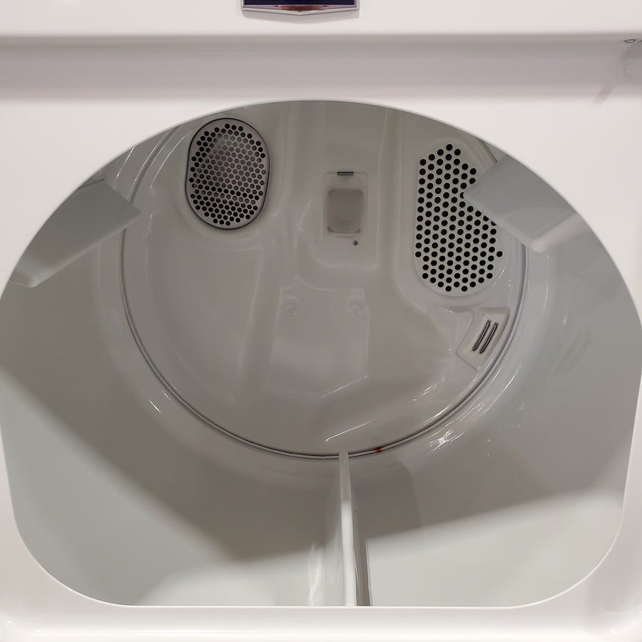 Maytag Top Load 4.8 cu ft Washer with Deep Fill and Slow-Close Glass Lid MVW6200KW - Scratch & Dent (Minor) and Maytag 7.0 cu ft Electric Dryer with Moisture Sensing and Quick Dry Cycle 16193 - MED6200KW - Scratch & Dent (Minor)
