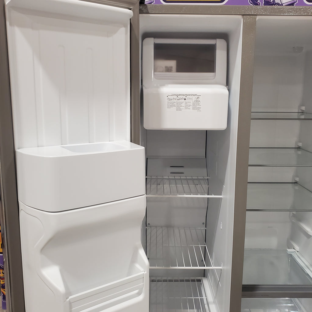 Pictures of Whirlpool 24 cu ft Capacity Side By Side Refrigerator with Ice and Water Dispenser in Fingerprint Resistant Stainless Steel 6SD132 - WRS315SDHZ - Scratch & Dent (Minor) - Neu Appliance Outlet - Discount Appliance Outlet in Austin, Tx