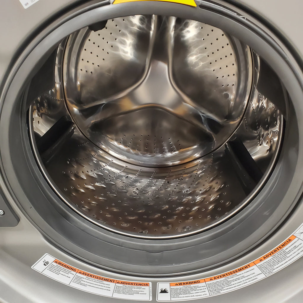Whirlpool Radiant Silver 4.5 cu. ft. Smart Front Load ENERGY STAR® Washer with FreshFlow™ Vent System 5SD173 - WFW5720RR - Scratch & Dent (Minor)