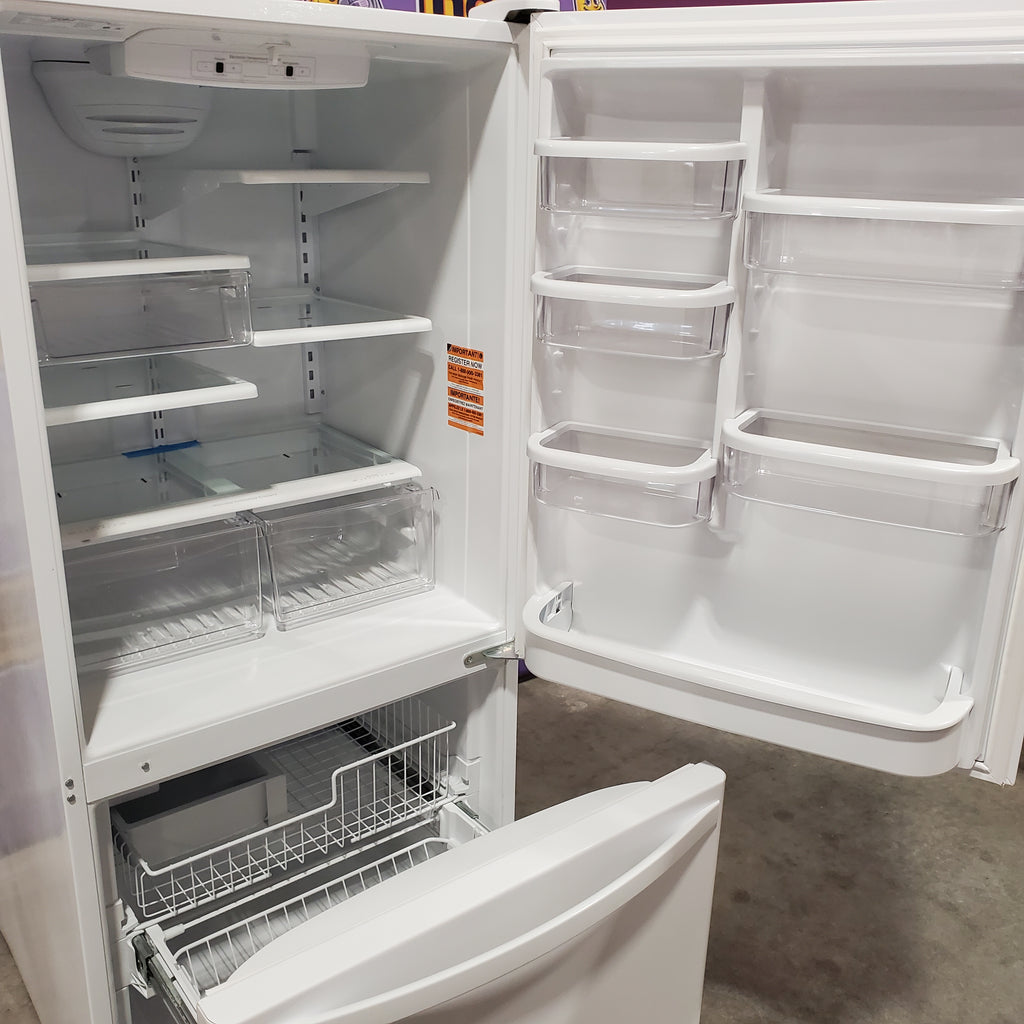 Pictures of Whirlpool 18.7 cu. ft. Bottom Freezer Refrigerator in White 22131SD114 - WRB329DMBW - Scratch & Dent (Minor) - Neu Appliance Outlet - Discount Appliance Outlet in Austin, Tx