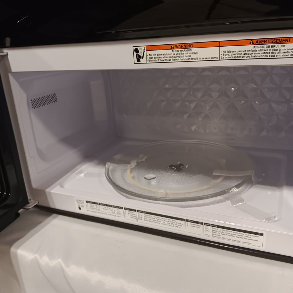 Pictures of Frigidaire 1.8 Cu. Ft. Over-The-Range Microwave SA313 - FMOS1846BS - Scratch & Dent (Minor) - Neu Appliance Outlet - Discount Appliance Outlet in Austin, Tx