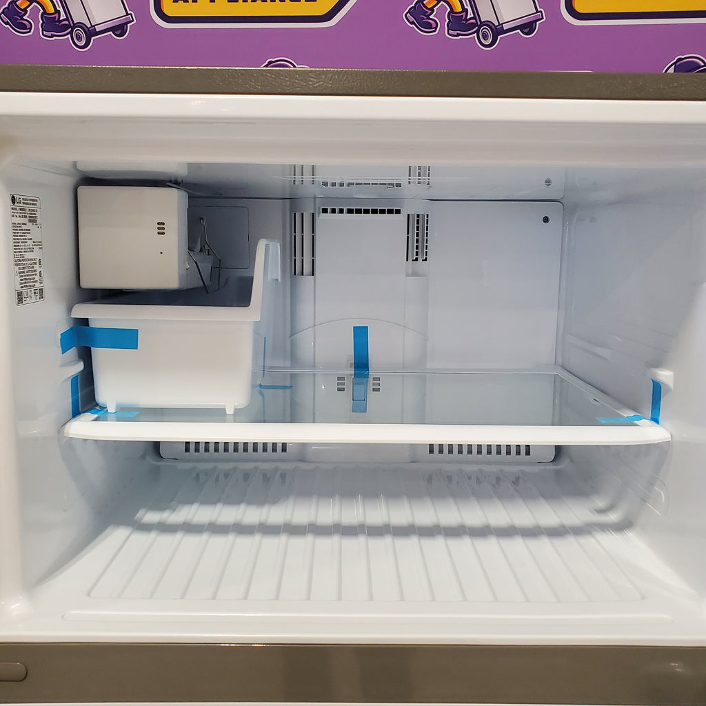 LG 33" Wide 24 cu ft Top Freezer Refrigerator with Internal Water Dispenser and LED Lighting 3SD735 - LRTLS2403S - Open Box