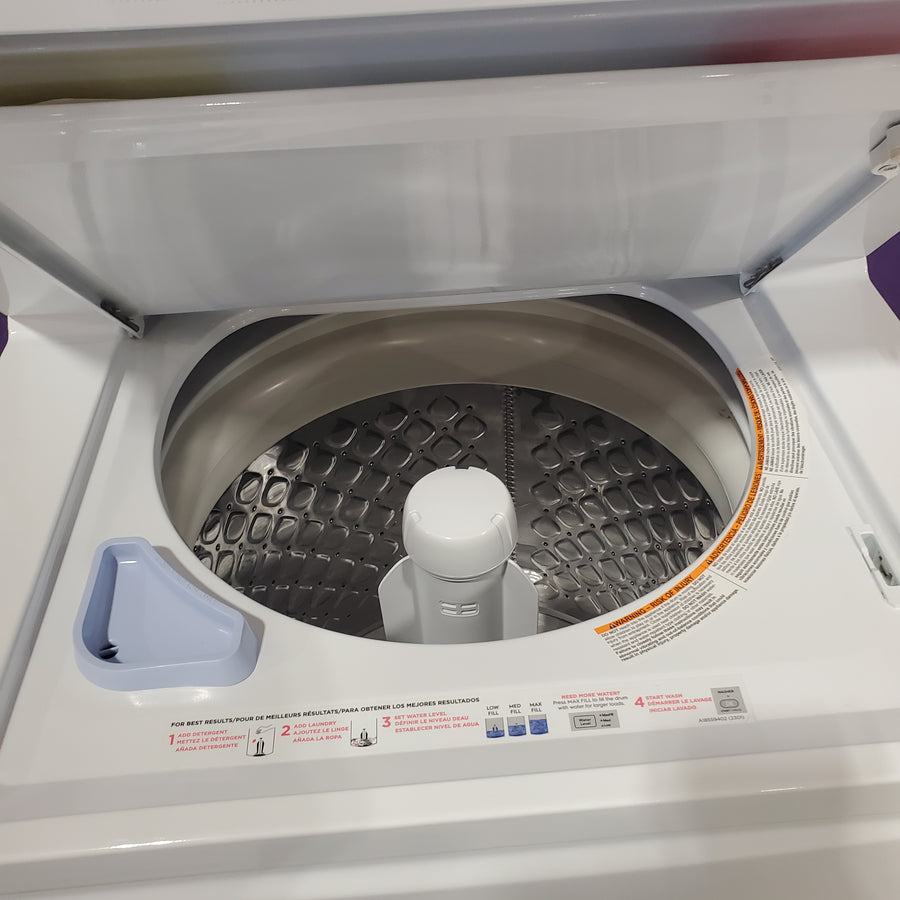 Frigidaire Electric Washer/Dryer Laundry Center - 3.9 Cu. Ft Washer and 5.5 Cu. Ft. Dryer 20SD027 - FLCE7522AW - Open Box