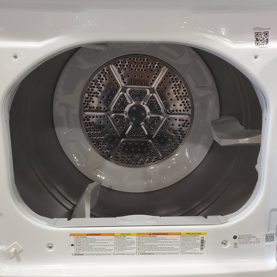 GE White Electric 7.2 Cu. Ft. Capacity Dryer with Up to 120 Ft. Venting and Reversible Door GTD38EASWWS - Open Box