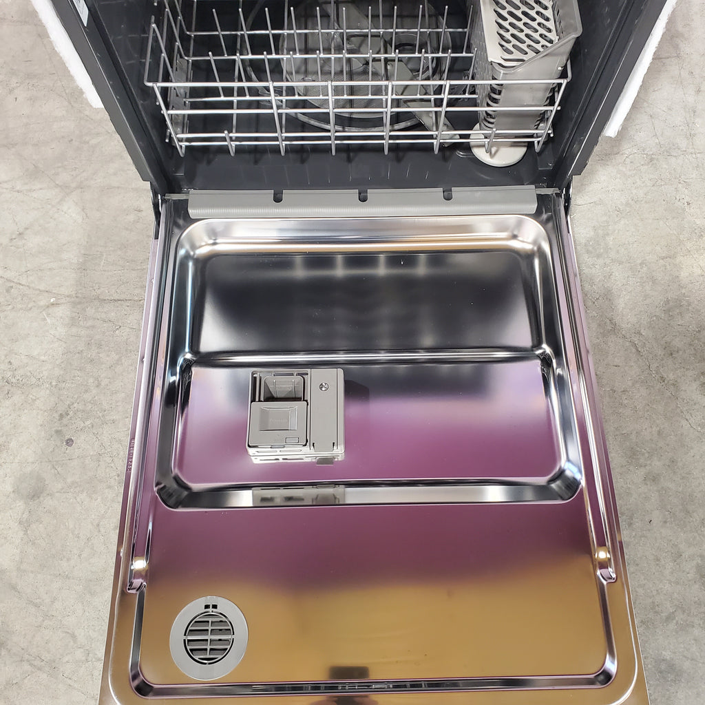 Pictures of Whirlpool Built In Dishwasher with 55 dBA in Fingerprint Resistant Stainless Steel 25131SD282 - WDP540HAMZ - Scratch & Dent (Moderate) - Neu Appliance Outlet - Discount Appliance Outlet in Austin, Tx