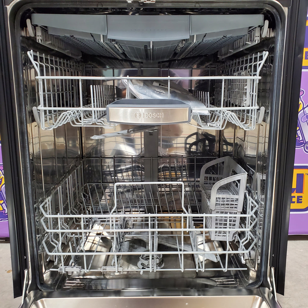 Pictures of Bosch Stainless Steel 500 Series Fully Integrated Built In Smart Dishwasher with 16 Place Setting Capacity and 3rd Rack 3SD174 - SHP65CM5N - Open Box - Neu Appliance Outlet - Discount Appliance Outlet in Austin, Tx