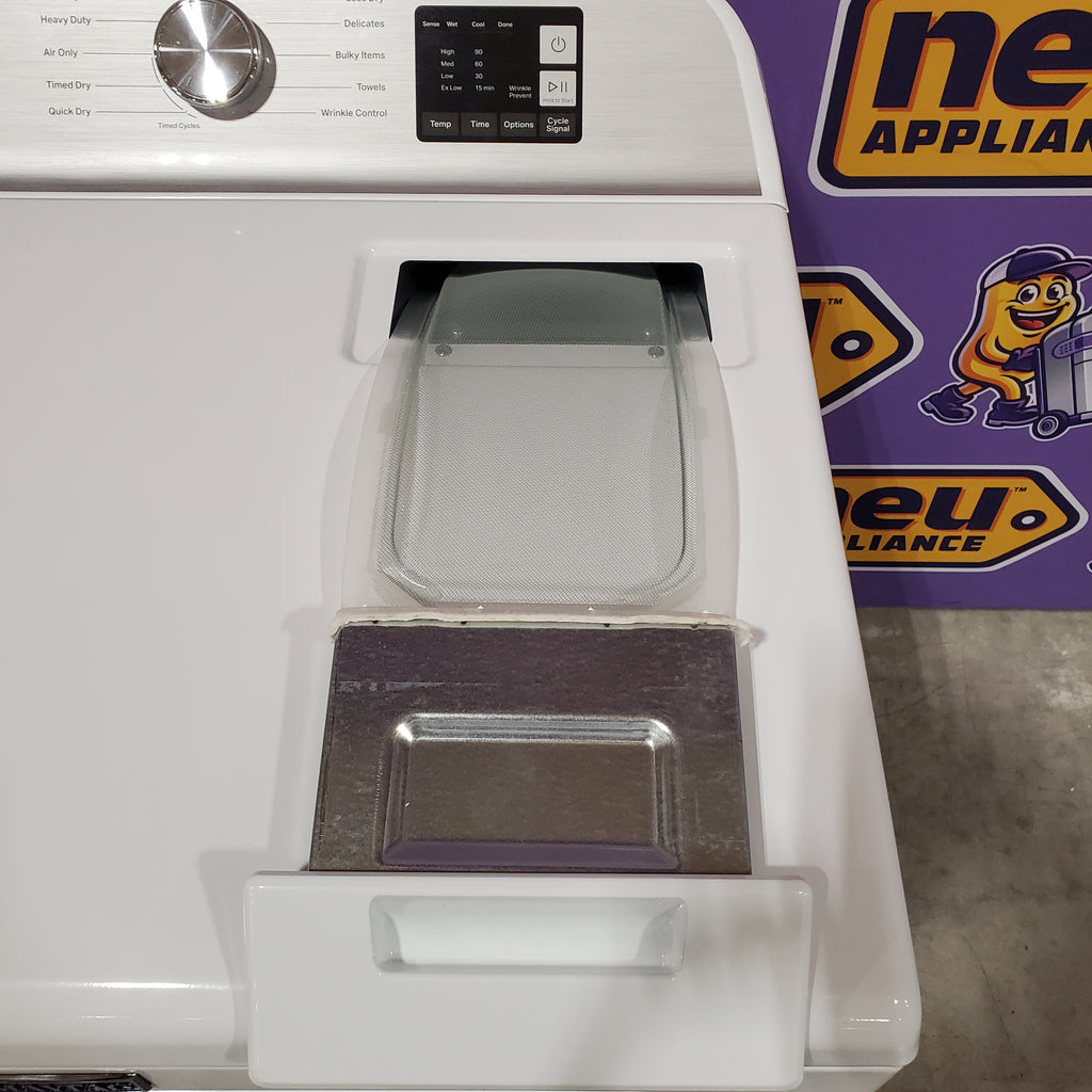 Pictures of Maytag Top Load 4.8 cu ft Washer with Deep Fill and Slow-Close Glass Lid MVW6200KW - Scratch & Dent (Minor) and Maytag 7.0 cu. ft Top Load Gas Dryer with Moisture Sensing 16172 - MGD6200KW - Scratch and Dent (Minor) - Neu Appliance Outlet - Discount Appliance Outlet in Austin, Tx