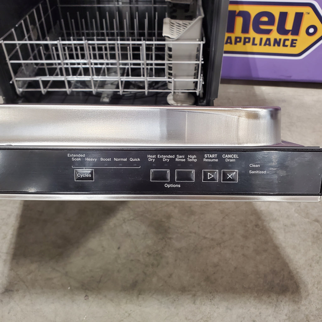 Pictures of Whirlpool Built In Dishwasher with 55 dBA in Fingerprint Resistant Stainless Steel 25134SD475 - WDP540HAMZ - Scratch & Dent (Minor) - Neu Appliance Outlet - Discount Appliance Outlet in Austin, Tx