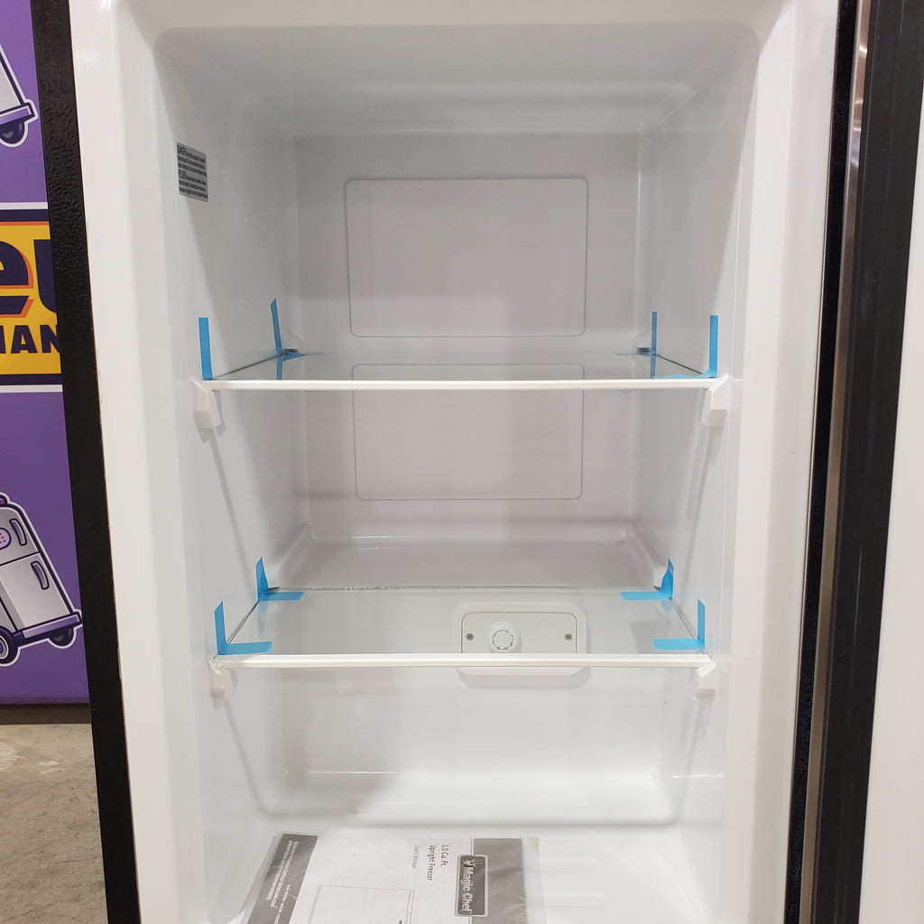 Pictures of Magic Chef 3.0 cu. ft. Manual Defrost Upright Freezer in Stainless Steel MCUF3STE - Cosmetic Condition - Scratch & Dent - Minor - Neu Appliance Outlet - Discount Appliance Outlet in Austin, Tx