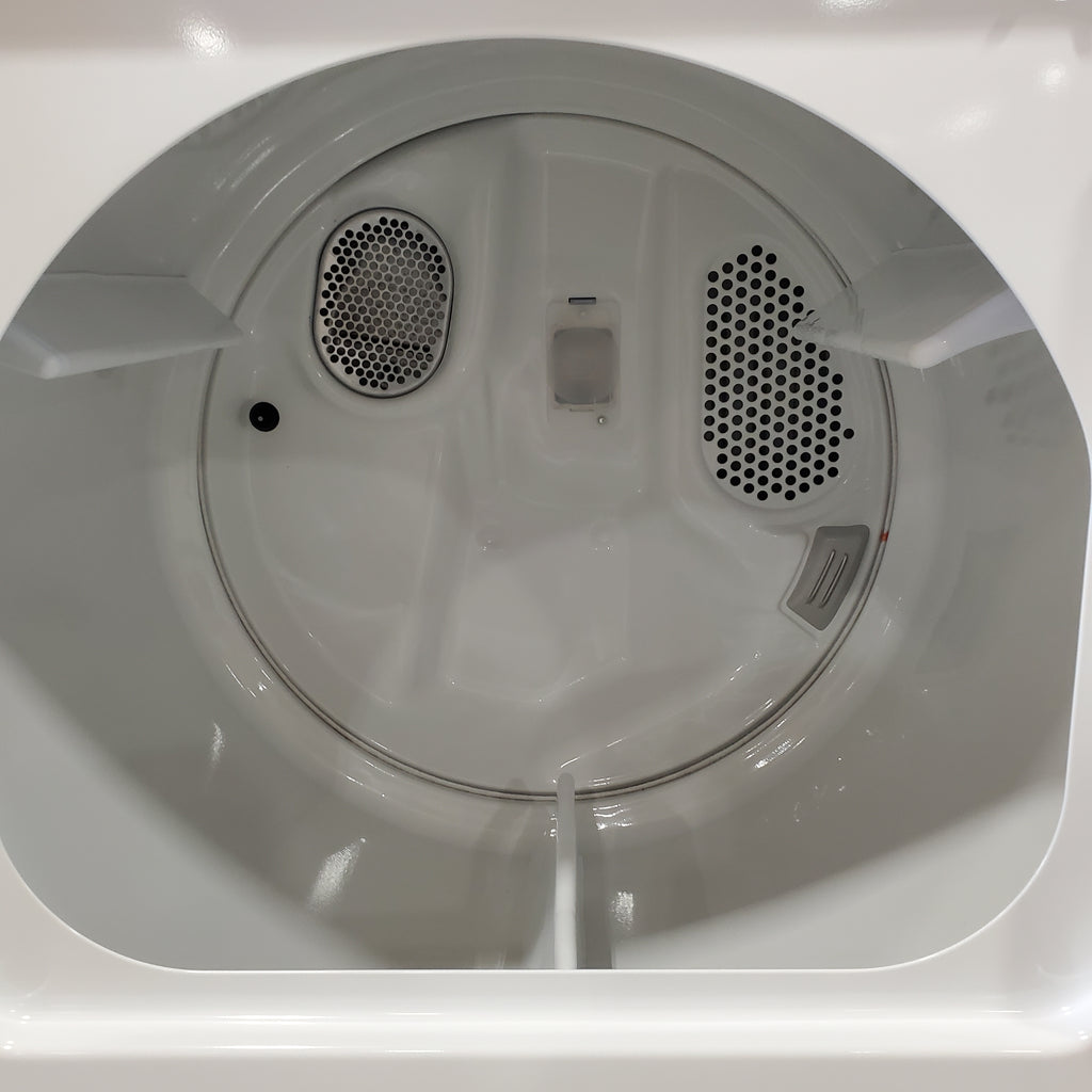 Pictures of 5.2–5.3 Cu. Ft. Whirlpool® Top Load Washer in White with Removable Agitator WTW6157PW - Open Box and 7.0 Cu. Ft. Whirlpool® Top Load Electric Dryer in White with Moisture Sensor WED6150PW - Open Box - Neu Appliance Outlet - Discount Appliance Outlet in Austin, Tx