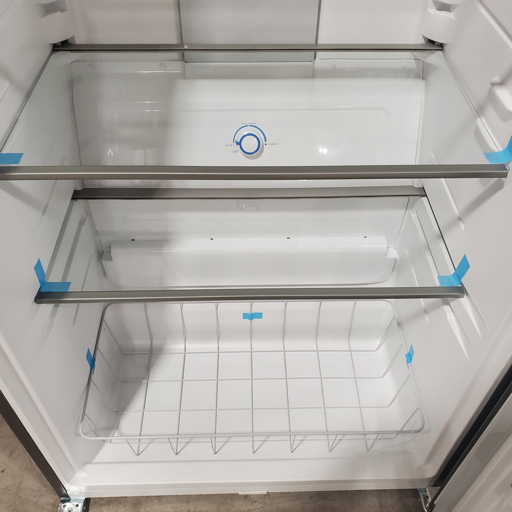 Frigidaire 20 Cu. Ft. Garage Ready Upright Freezer in Carbon 20SD052 - FRUF2020AN - Scratch & Dent (Moderate)