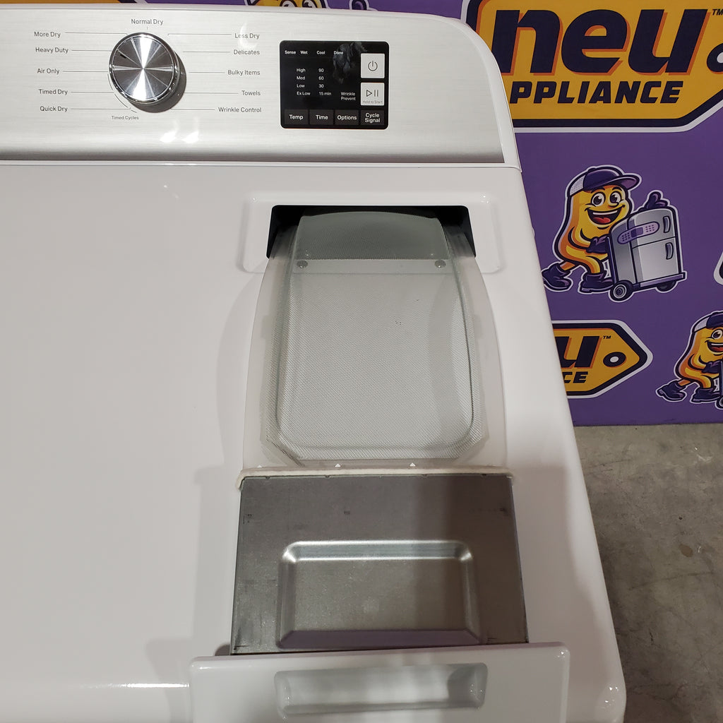 Pictures of Maytag Top Load 4.8 cu ft Washer with Deep Fill and Slow-Close Glass Lid MVW6200KW - Scratch & Dent (Major) and Maytag 7.0 cu ft Electric Dryer with Moisture Sensing and Quick Dry Cycle 16242 - MED6200KW - Scratch & Dent (Minor) - Neu Appliance Outlet - Discount Appliance Outlet in Austin, Tx