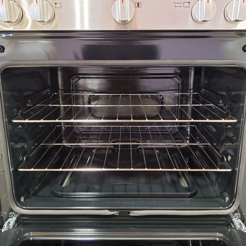 Pictures of Frigidaire 5 Burner Freestanding Gas Range in Stainless Steel with Quick Boil and Steam Clean 20531SD499 - FCRG3062AS - Scratch & Dent (Minor) - Neu Appliance Outlet - Discount Appliance Outlet in Austin, Tx