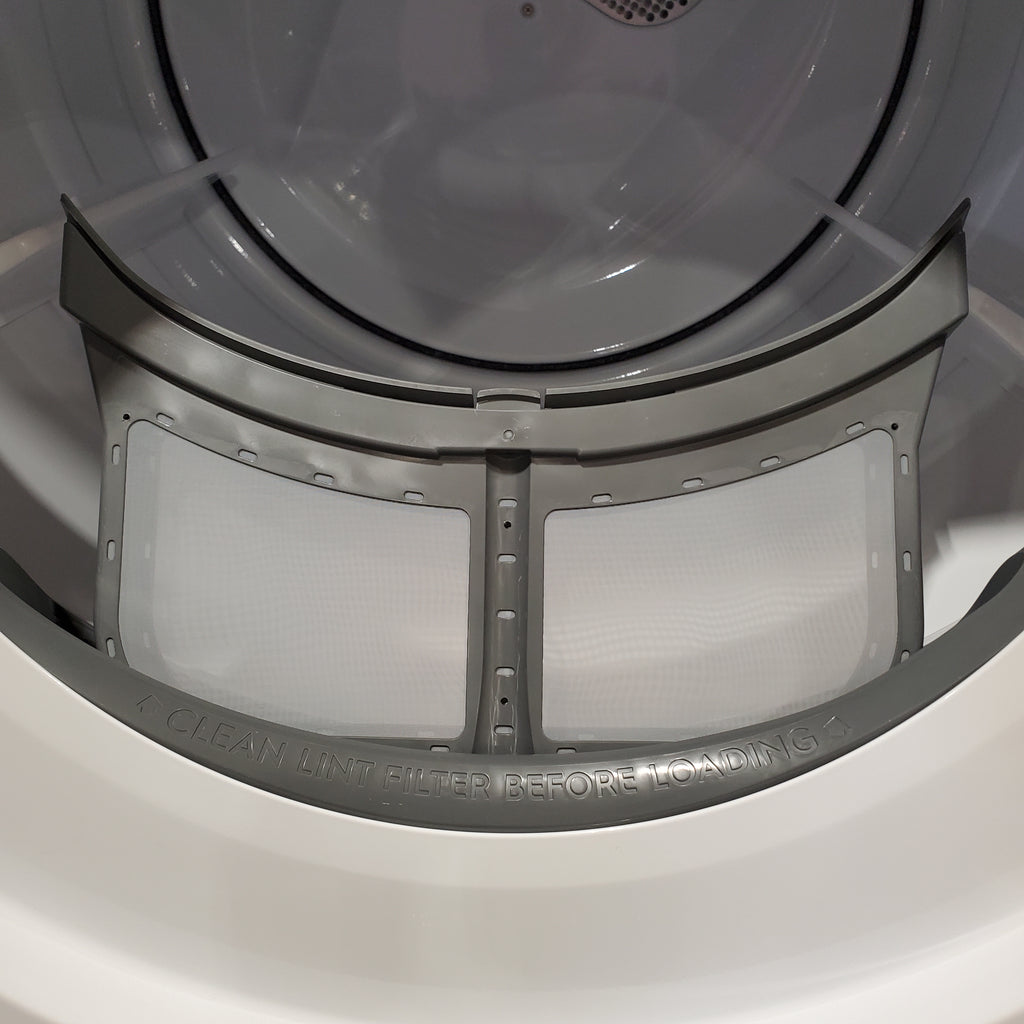 Pictures of Electrolux White 300 Series Laundry Tower Single Unit Washer & Gas Dryer with LuxCare Wash System 30133SD139 - ELTG7300AW - Scratch & Dent (Moderate) - Neu Appliance Outlet - Discount Appliance Outlet in Austin, Tx