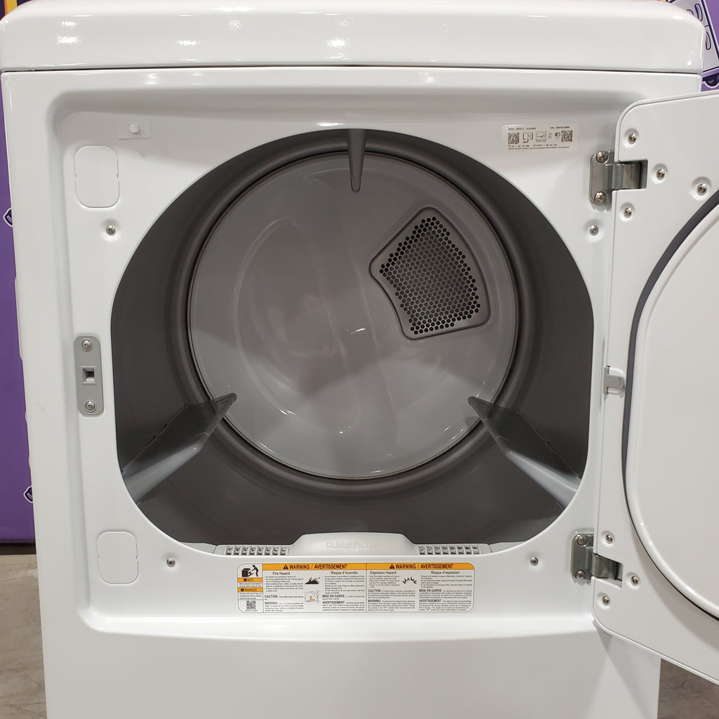 Pictures of LG 7.3 Cu. Ft. Electric Rear Control Ultra Large Capacity Dryer in White with Sensor Dry 6SD102 - DLE6100W - Open Box - Neu Appliance Outlet - Discount Appliance Outlet in Austin, Tx