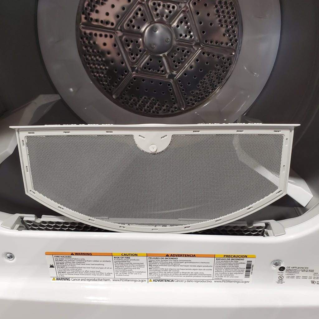 Pictures of GE Profile™ ENERGY STAR® 5.0 cu. ft. Capacity Washer with Smarter Wash Technology PTW600BSRWS - New in Box and GE Profile™ ENERGY STAR® 7.4 cu. ft. Capacity Electric Dryer with Sanitize Cycle 16229 - PTD60EBSRWS - Scratch & Dent (Moderate) - Neu Appliance Outlet - Discount Appliance Outlet in Austin, Tx