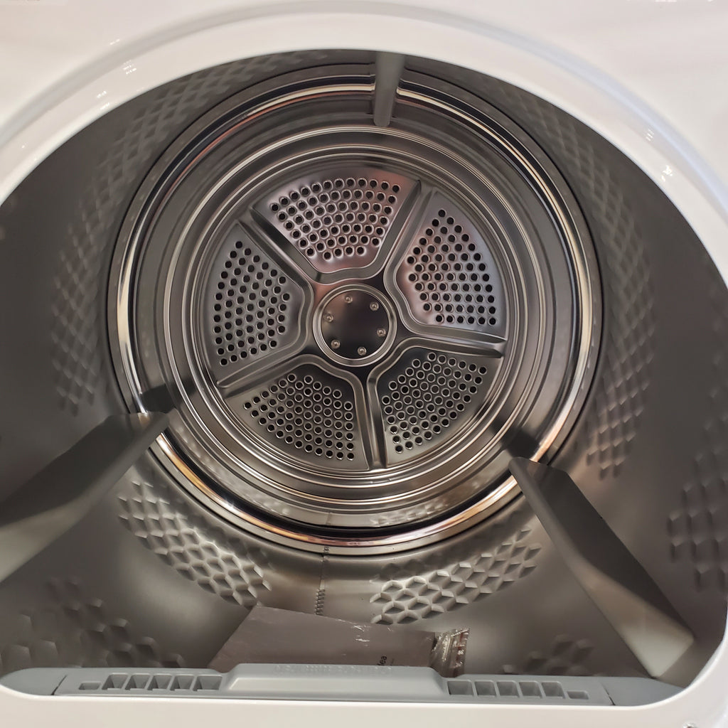 Pictures of Midea 4.5 cu. ft. Smart Top Load Washer with Wave-Impeller in White MLV45N3BWW - Scratch & Dent (Moderate) and Midea 7 cu. ft. Smart Electric Tumble Dryer with Sensor Dry MLTE45N4BWW - Scratch & Dent (Minor) - Neu Appliance Outlet - Discount Appliance Outlet in Austin, Tx