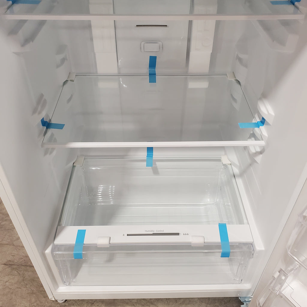 Frigidaire 16 Cu. Ft. Garage Ready Top Freezer Refrigerator in White 3SD612 - FRTE1622AW - Scratch & Dent (Moderate)