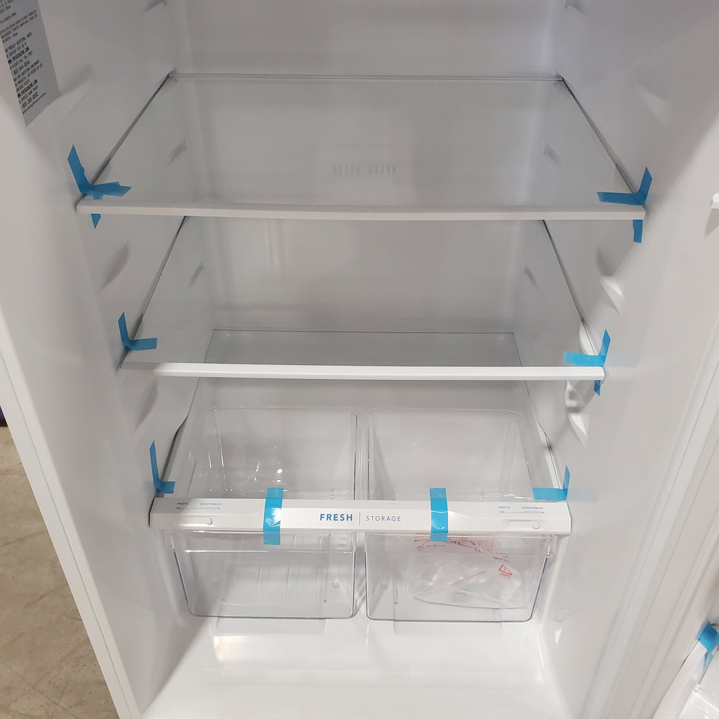Pictures of Frigidaire Top Freezer 18 Cu. Ft. Capacity Refrigerator with Spacious Interior Storage and Bright LED Lighting in White FFHT1822UW - Scratch and Dent (Minor) - Neu Appliance Outlet - Discount Appliance Outlet in Austin, Tx