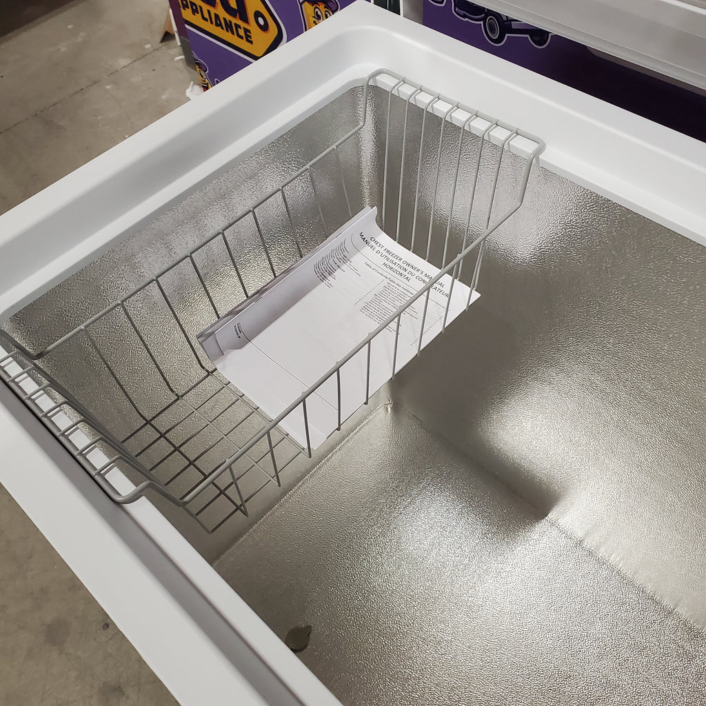 Pictures of Maytag 16 cu. ft. Chest Freezer in White 30131SD53 - MZC5216LW - Open Box - Neu Appliance Outlet - Discount Appliance Outlet in Austin, Tx