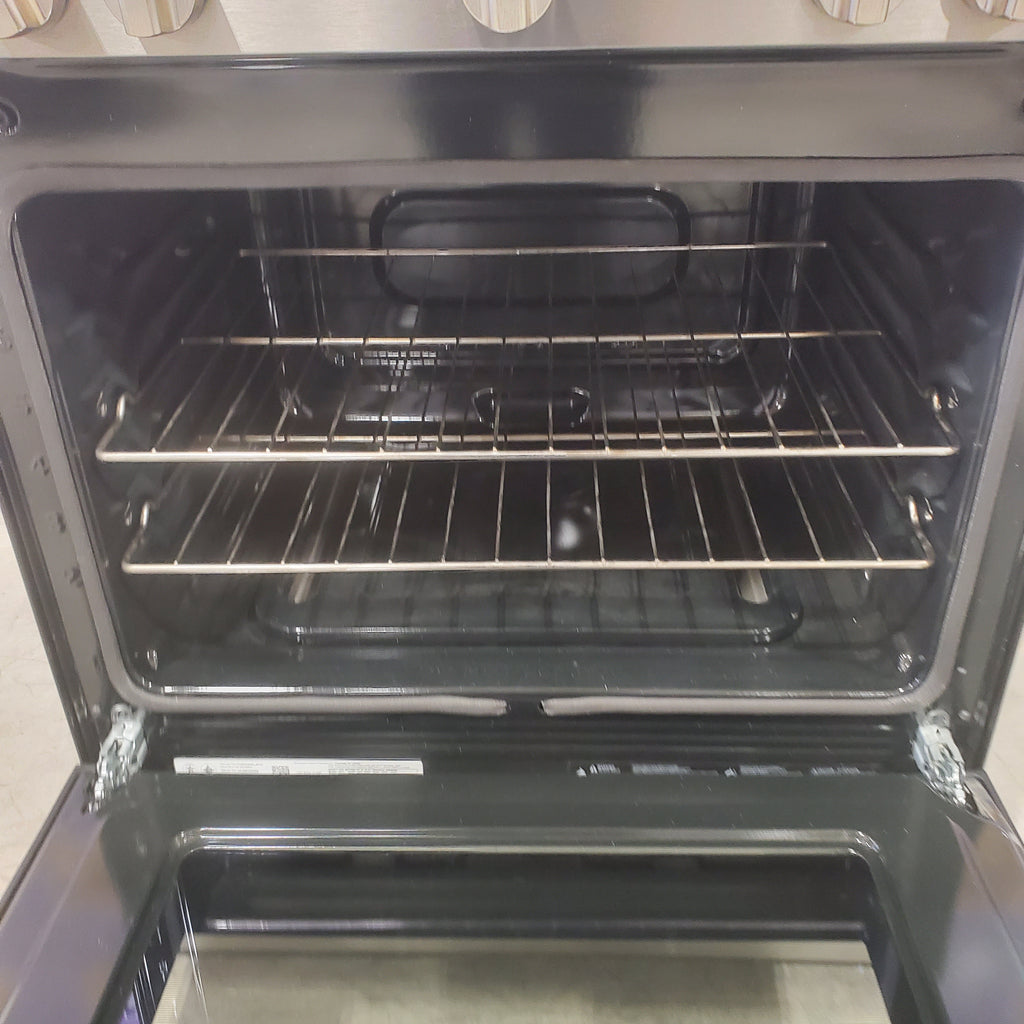 Pictures of Frigidaire 30" EasyCare™ Stainless Steel Finish 5 Burner Gas Range with Quick Boil and Even Baking Technology FCRG306LAF - Scratch & Dent (Minor) - Neu Appliance Outlet - Discount Appliance Outlet in Austin, Tx