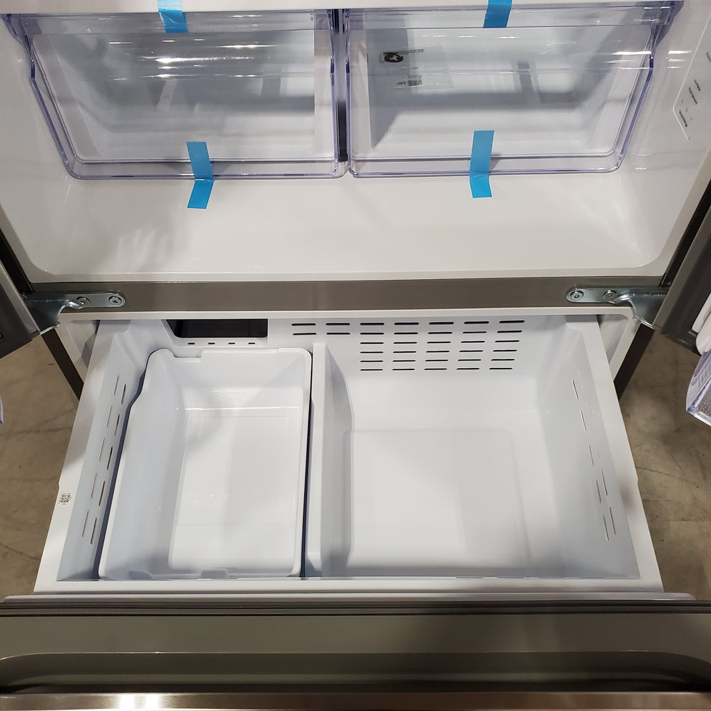Pictures of 33" Wide Samsung 18 cu. ft. Smart Counter Depth 3-Door Stainless Steel French Door Refrigerator - 4SD418 - RF18A5101SR/AA - Scratch & Dent (Minor) - Neu Appliance Outlet - Discount Appliance Outlet in Austin, Tx