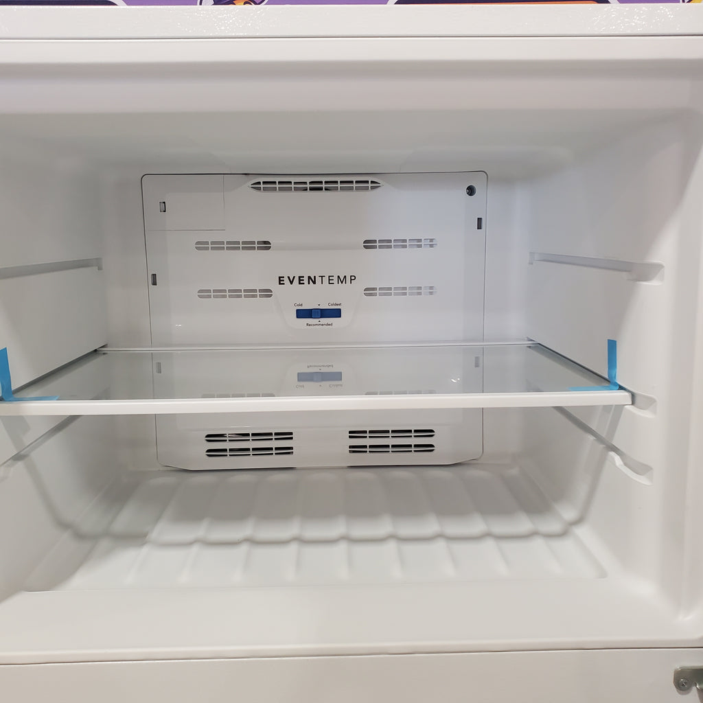 Pictures of Frigidaire 30 in. Width 18.3 cu. ft. Top Freezer Refrigerator with EvenTemp Cooling System in White FFTR1835VW - Scratch & Dent (Minor) - Neu Appliance Outlet - Discount Appliance Outlet in Austin, Tx