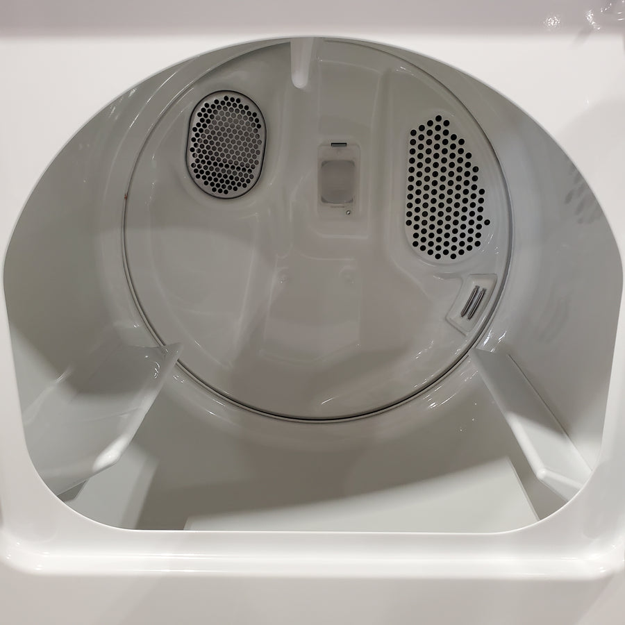 Maytag Top Load 4.8 cu ft Washer with Deep Fill and Slow-Close Glass Lid MVW6200KW - Open Box and Maytag 7.0 cu ft Electric Dryer with Moisture Sensing and Quick Dry Cycle 16220 - MED6200KW - Scratch & Dent (Minor)