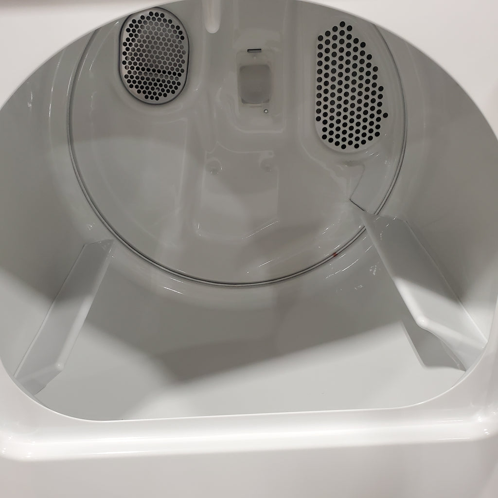 Maytag 4.2 Cu. Ft. Capacity Top Load Washer in White MTW4205SW - Certified Refurbished and MayTag 7.0 cu. ft. Top Load Electric Wrinkle Prevent Dryer 16089 - MED4500MW - Open Box