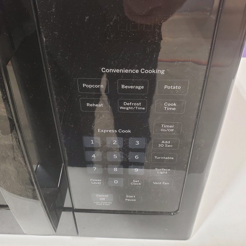 Pictures of GE Over-The-Range 1.6 Cu. Ft. Microwave Oven with Turntable On/Off and Auto/Time Defrost JVM3160DFBB - Open Box - Neu Appliance Outlet - Discount Appliance Outlet in Austin, Tx