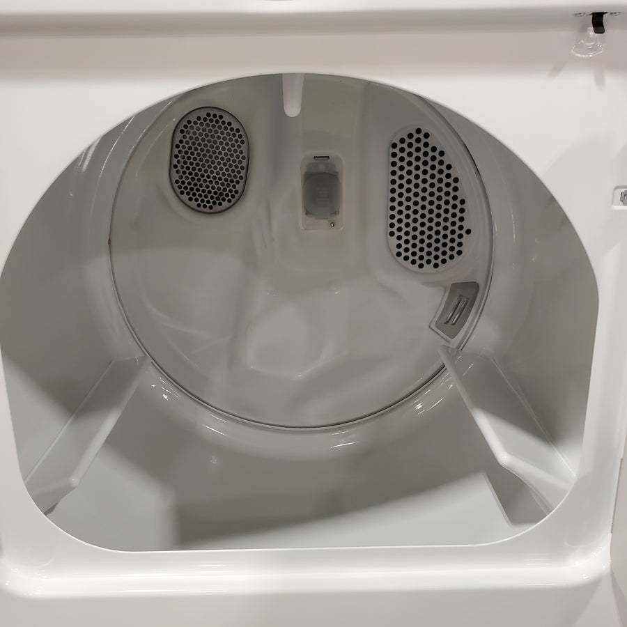 Maytag Top Load 4.8 cu ft Washer with Deep Fill and Slow-Close Glass Lid MVW6200KW - Scratch & Dent (Major) and Maytag 7.0 cu. ft Top Load Gas Dryer with Moisture Sensing 16192 - MGD6200KW - Scratch and Dent (Moderate)