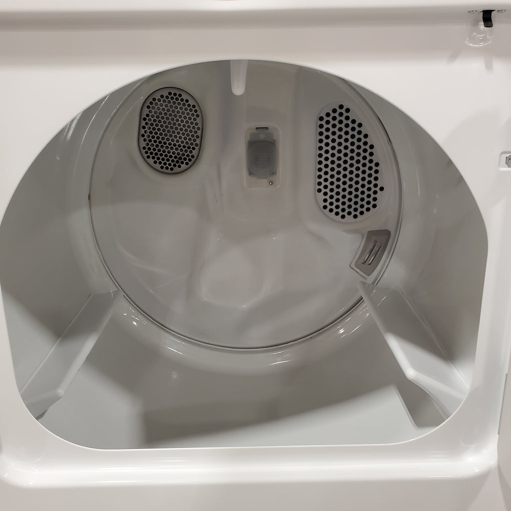 Pictures of Maytag Top Load 4.8 cu ft Washer with Deep Fill and Slow-Close Glass Lid MVW6200KW - Scratch & Dent (Major) and Maytag 7.0 cu. ft Top Load Gas Dryer with Moisture Sensing 16192 - MGD6200KW - Scratch and Dent (Moderate) - Neu Appliance Outlet - Discount Appliance Outlet in Austin, Tx
