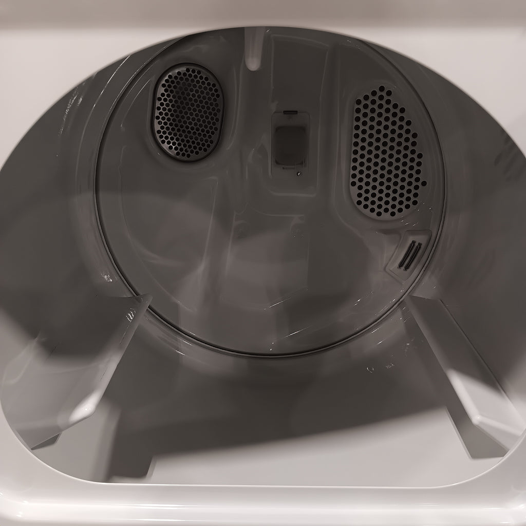 Pictures of Maytag Top Load 4.8 cu ft Washer with Deep Fill and Slow-Close Glass Lid MVW6200KW - Open Box and Maytag 7.0 cu ft Electric Dryer with Moisture Sensing and Quick Dry Cycle 16169 - MED6200KW - Scratch & Dent (Minor) - Neu Appliance Outlet - Discount Appliance Outlet in Austin, Tx