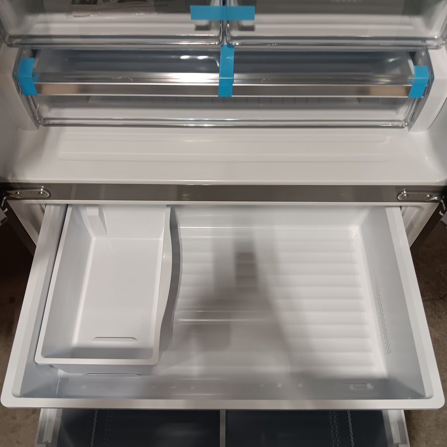 Hisense 26.6 cu. ft. French Door Refrigerator in Fingerprint Resistant Stainless Steel 22134SD233 - HRF266N6CSE1 - Scratch & Dent (Minor)
