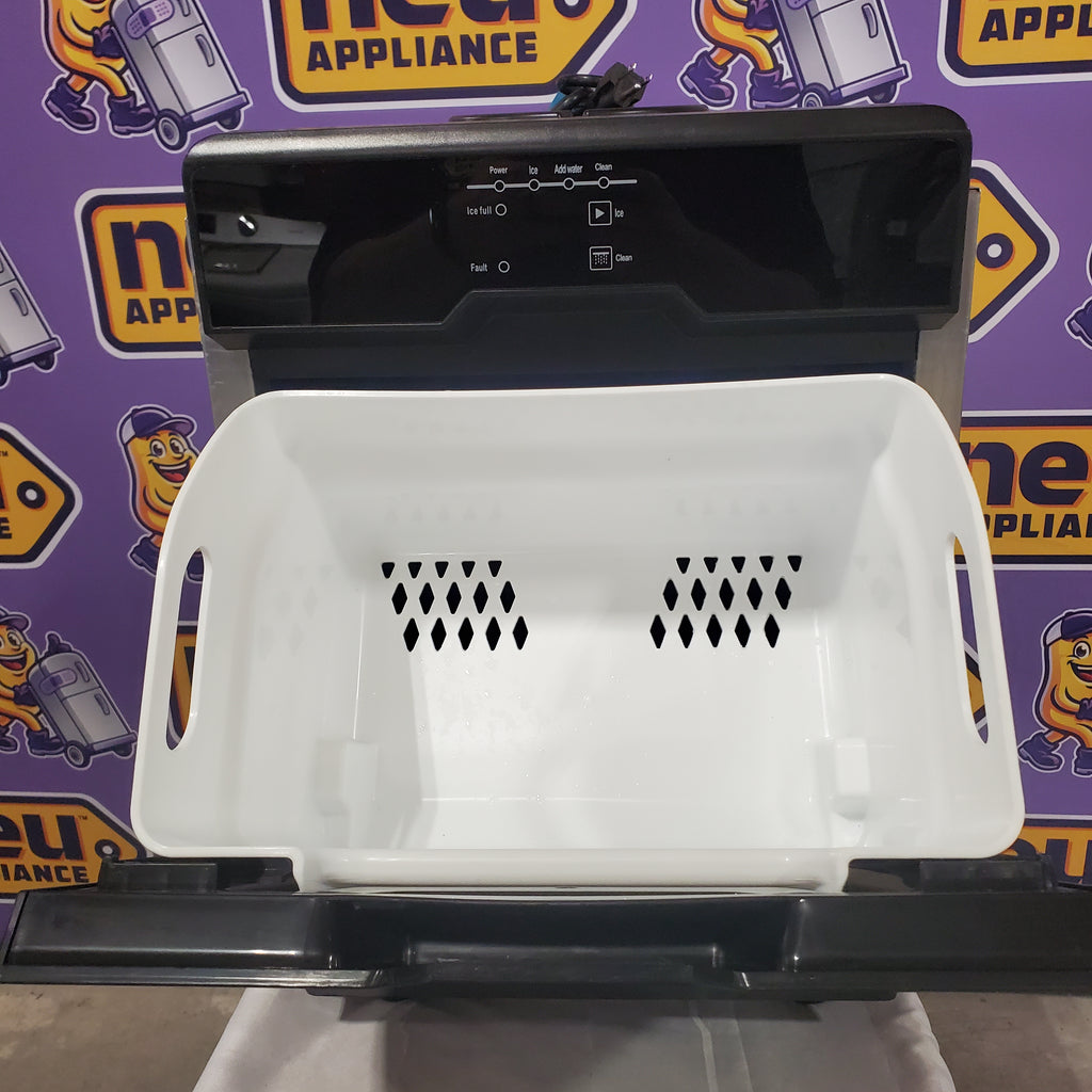 Hooure 15.65 in. Stainless Steel 80 lb. /24 H Freestanding Countertop Ice Maker Full Size Ice Cubes with 20 lbs. Ice Storage 25SD122 - JRKL25 - Scratch & Dent (Minor)