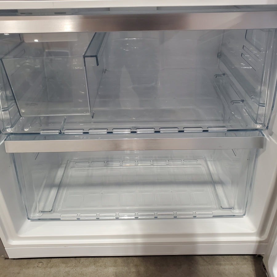 Beko 30” Counter-Depth Bottom Freezer Refrigerator with Ice Maker, Right Hinge BFBF30116SSIM - Scratch & Dent (Moderate)