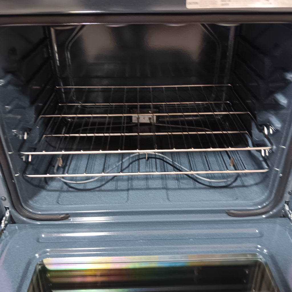 Pictures of Whirlpool 4.8 Cu. Ft. Slide-In Electric Range with Frozen Bake™ Technology in Stainless Steel WEE515S0LS - Scratch & Dent (Minor) - Neu Appliance Outlet - Discount Appliance Outlet in Austin, Tx