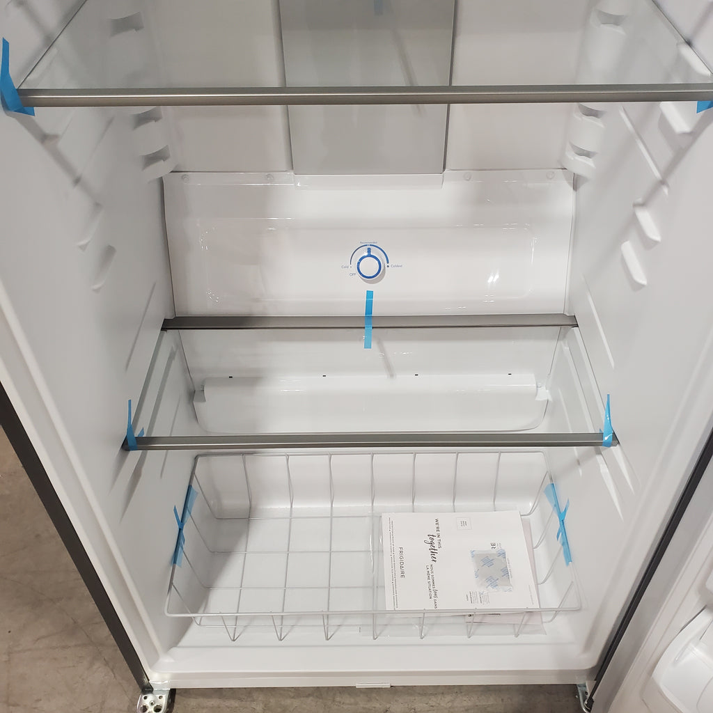 Pictures of Frigidaire 20 Cu. Ft. Garage Ready Upright Freezer in Carbon 20SD090 - FRUF2020AN - Scratch & Dent (Moderate) - Neu Appliance Outlet - Discount Appliance Outlet in Austin, Tx