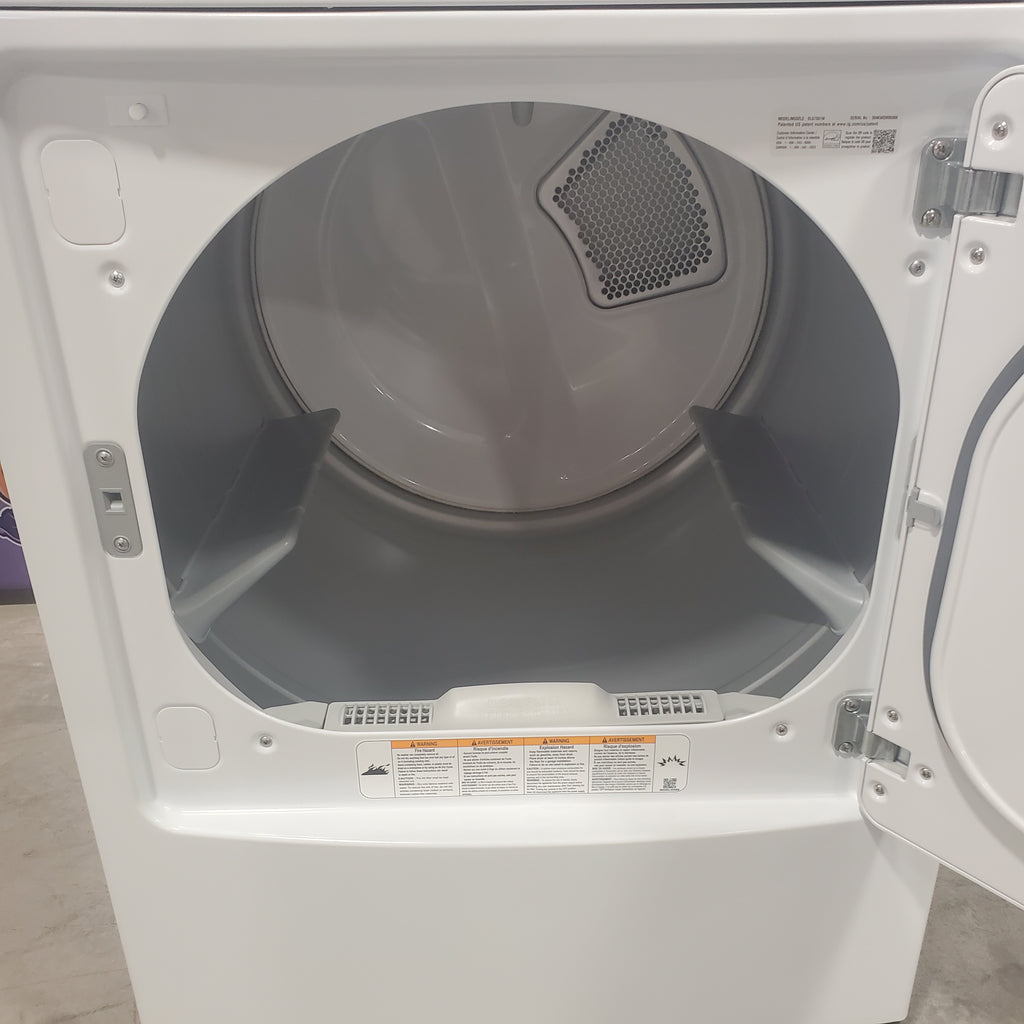 Pictures of LG White Top Load 4.5 Cu. Ft. Washer with TurboDrum Technology WT7000CW - New in Box and LG White Gas Ultra Large Capacity 7.3 Cu. Ft. Dryer with Sensor Dry Technology DLG7001W - Open Box - Neu Appliance Outlet - Discount Appliance Outlet in Austin, Tx