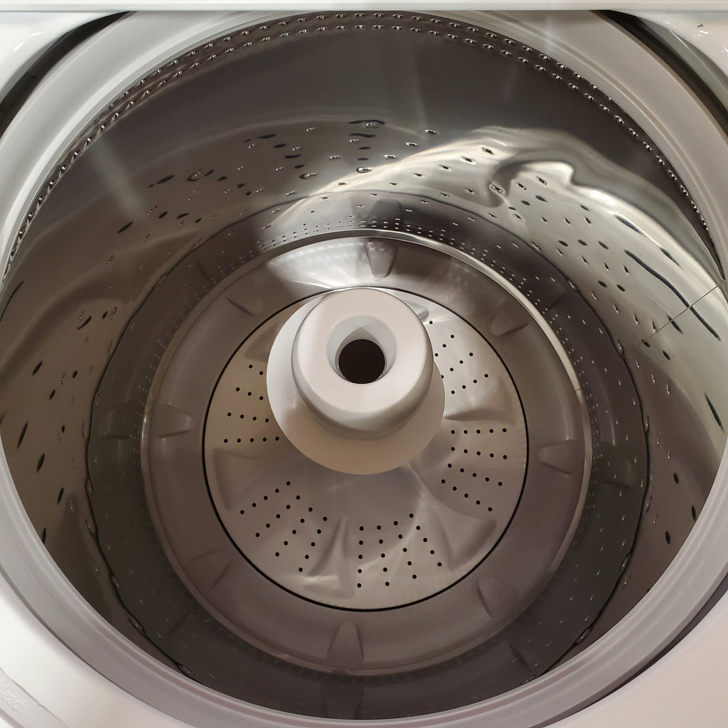 Pictures of Amana Top Load 3.8 Cu. Ft. Washer with High Efficiency Agitator in White 3SD774 - NTW4519JW - Open Box - Neu Appliance Outlet - Discount Appliance Outlet in Austin, Tx