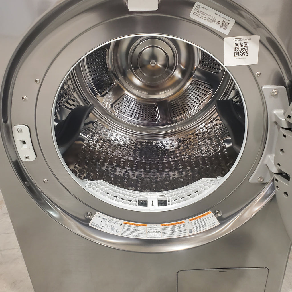 Pictures of LG Ultra Large Capacity 4.5 Cu. Ft. Capacity Front Load Washer with TurboWash 360 WM5500HVA and LG Smart Mega Capacity 7.8 Cu. Ft. Front Load Dryer with Dual Inverter Heat Pump Technology DLHC5502V - Scratch and Dent (Minor) - Neu Appliance Outlet - Discount Appliance Outlet in Austin, Tx