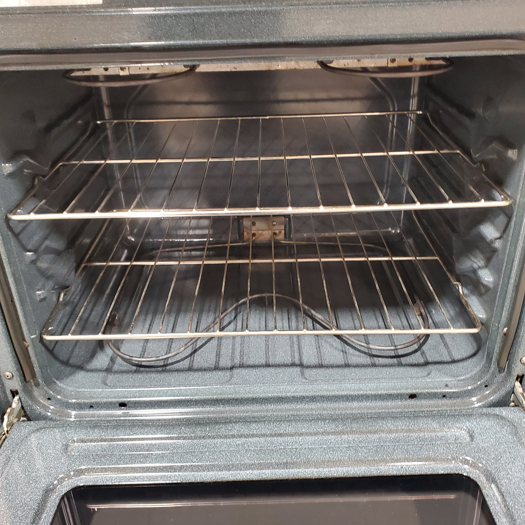 Pictures of Whirlpool 4.8 cu. ft. Electric Range in Stainless Steel 1CR02107 - WFE320M0ES - Certified Refurbished - Neu Appliance Outlet - Discount Appliance Outlet in Austin, Tx