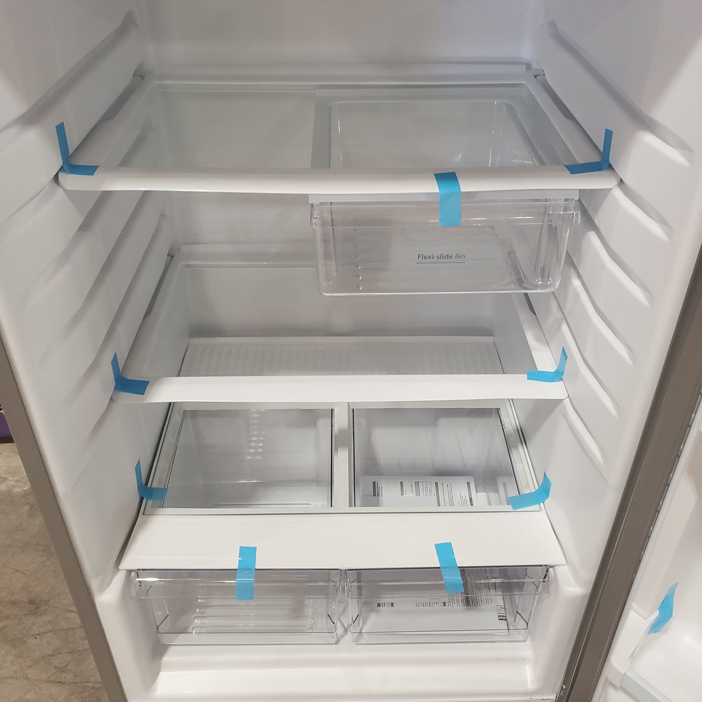 Whirlpool 16 cu. ft. 28-inch Wide Top Freezer Refrigerator 5SD201 - WRT316SFDM - Open Box