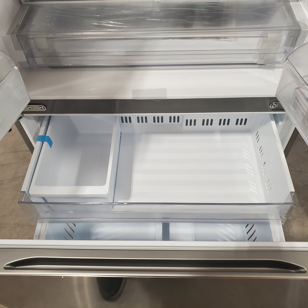 LG 25 cu. ft. Counter-Depth MAX™ with Zero Clearance™ 3-Door French Door Refrigerator with Thin Door Design 3SD689 - LF25Z6211S - Open Box