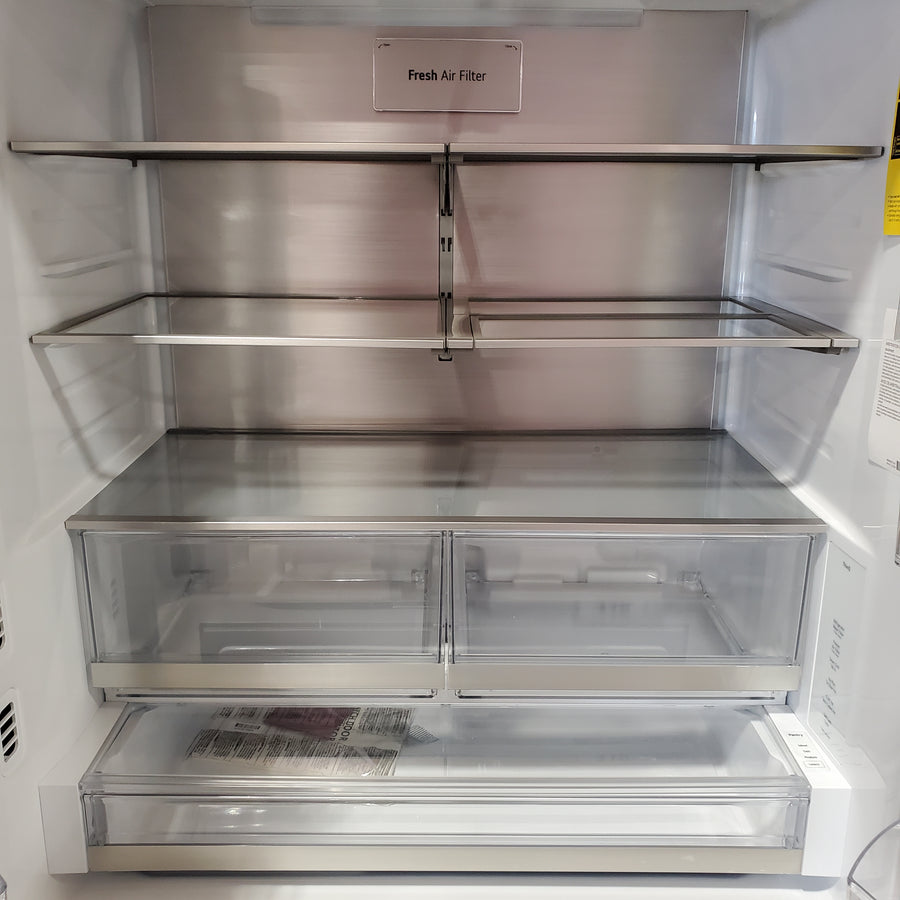 LG 26 cu. ft. Counter-Depth French Door Refrigerator in Stainless Steel with Mirror InstaView™ 22131SD94 - LRYKC2606S - Scratch & Dent (Minor)